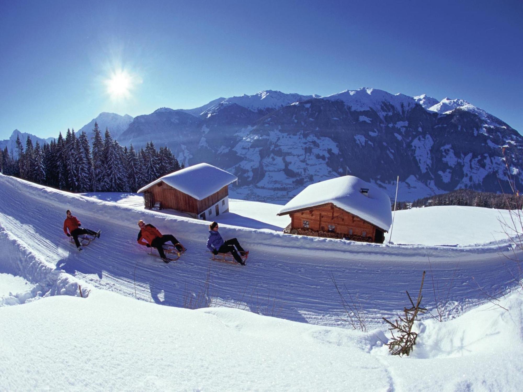 Cozy Apartment In Aschau Im Zillertal Near Ski Lift Buitenkant foto